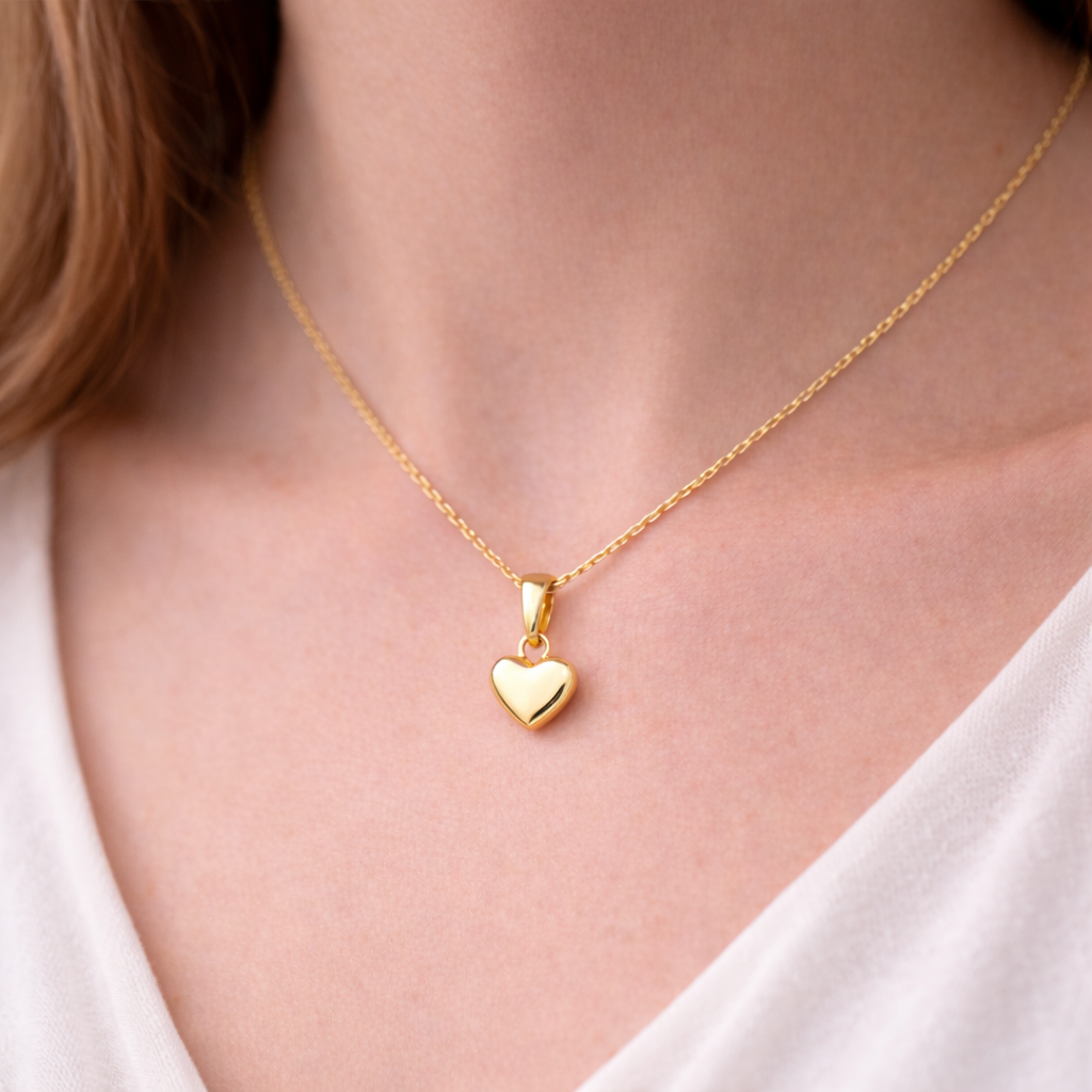 Pozłacany naszyjnik z sercem 18K – gotowy prezent